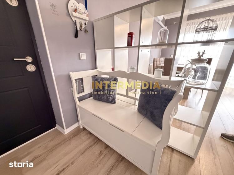 Apartament cu 2 camere, mobilat în Cetate