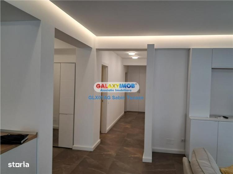 Apartament cu 3 camere decomandat, mobilat în Craiovei
