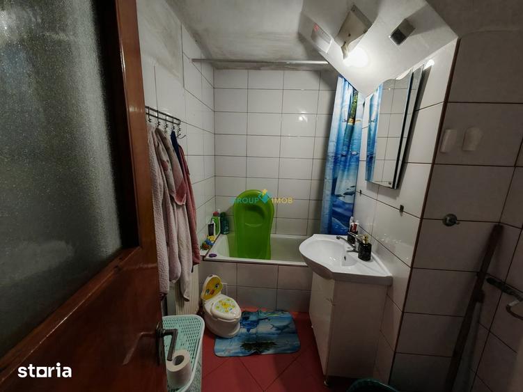 Apartament cu 2 camere decomandat în Banca Națională