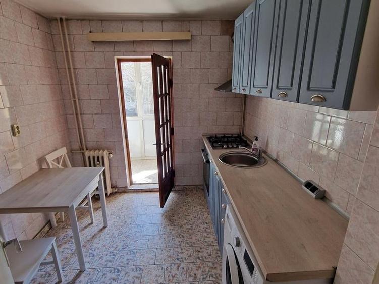 Apartament cu 2 camere decomandat, mobilat în Brazda lui Novac