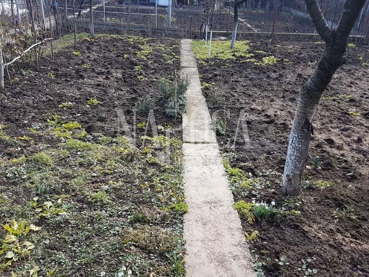 Casă individuală cu 2 camere cu Canalizare în Între Lacuri