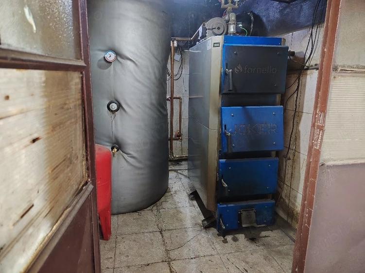 Casă cu Teren 1543 Mp în Șipet