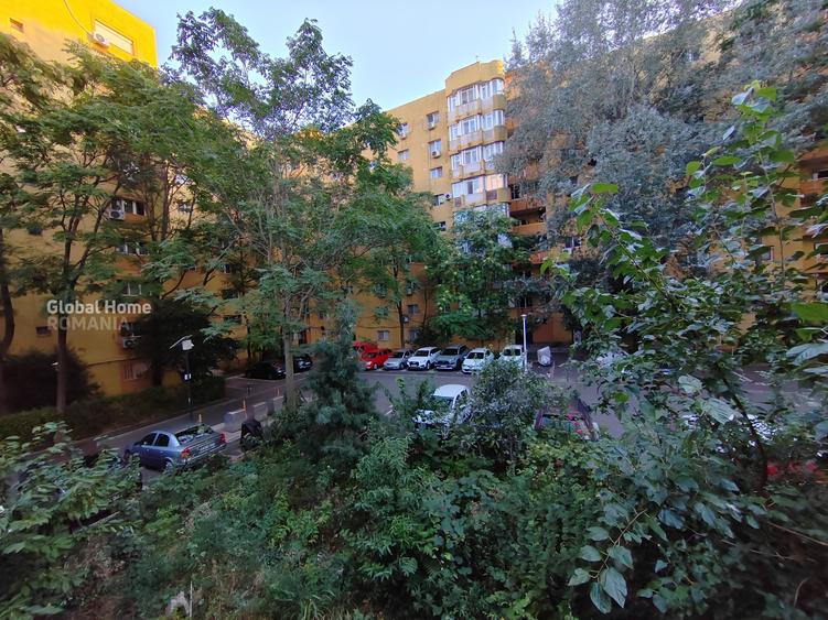 Garsonieră decomandată, mobilată în Lujerului