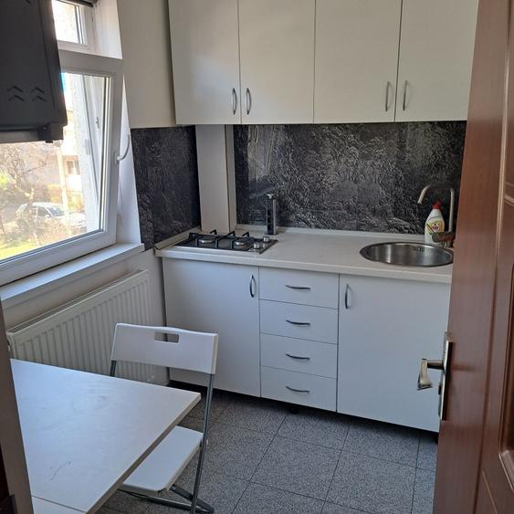 Garsonieră semidecomandată în Cantacuzino