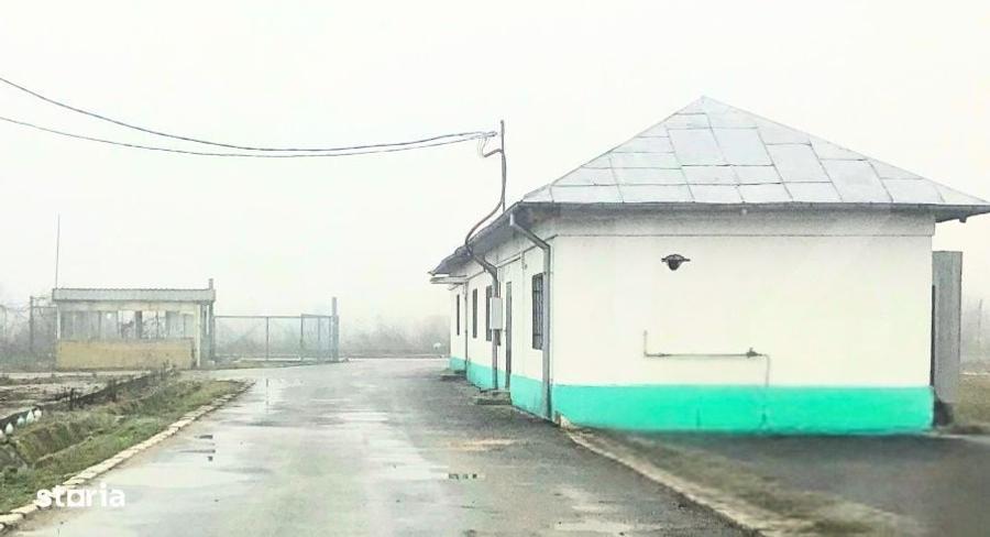 Spațiu comercial, de 65 mp, în Valea