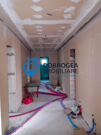 Casă individuală cu 5 camere cu Teren 1000 Mp în Murighiol
