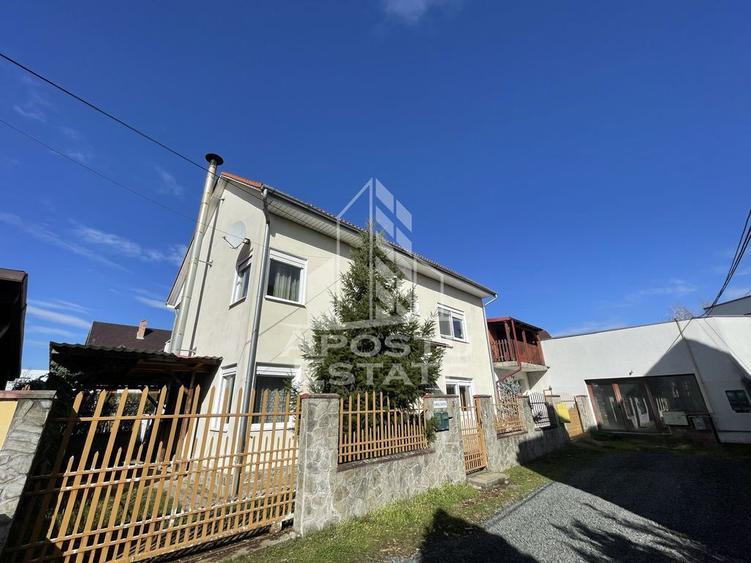 Casă cu 5 camere cu Canalizare în Girocului