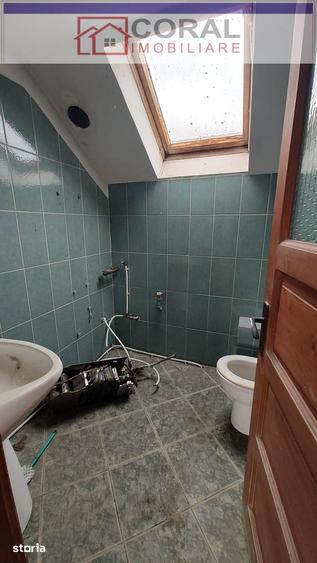 Casă cu 5 camere cu Teren 900 Mp în Decebal