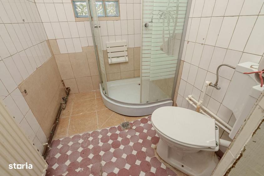 Spațiu comercial, în Central