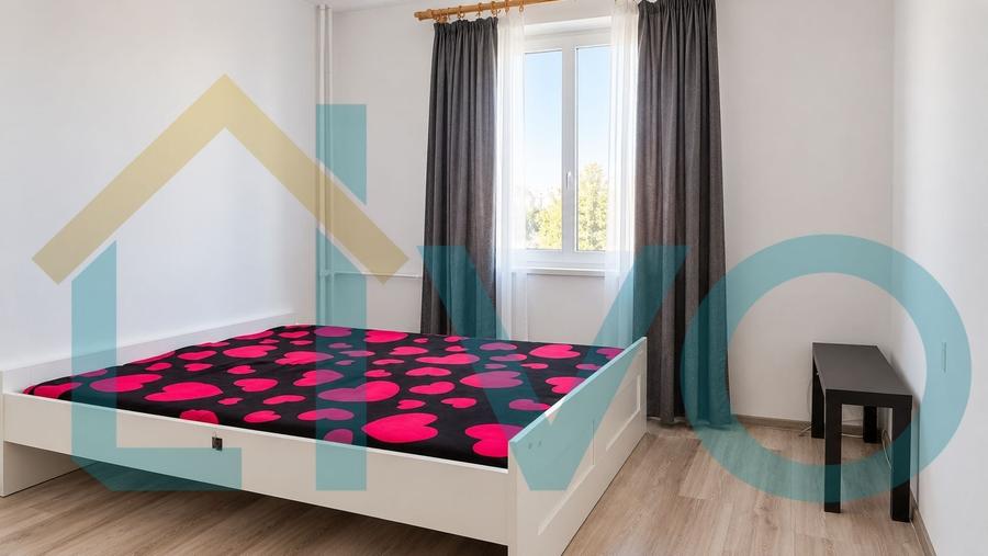 Apartament cu 3 camere semidecomandat în Colentina