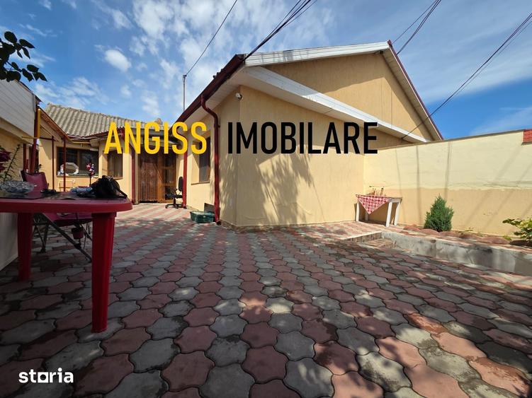 URGENT-Casa in Tulcea IDEALA pentru 2 familii - 13