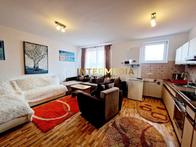 Apartament cu 3 camere decomandat, mobilat în Periferie