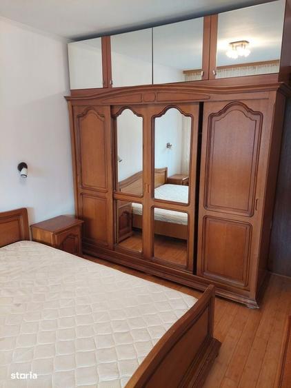 Apartament cu 3 camere semidecomandat în Brâncoveanu