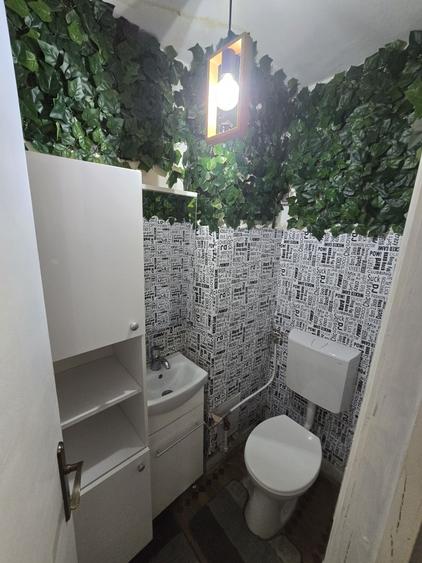 Apartament cu 3 camere decomandat în Găvana