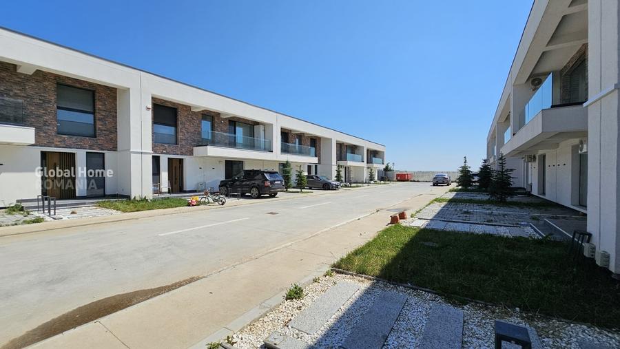 Casă cu 5 camere cu Teren 300 Mp în Tunari