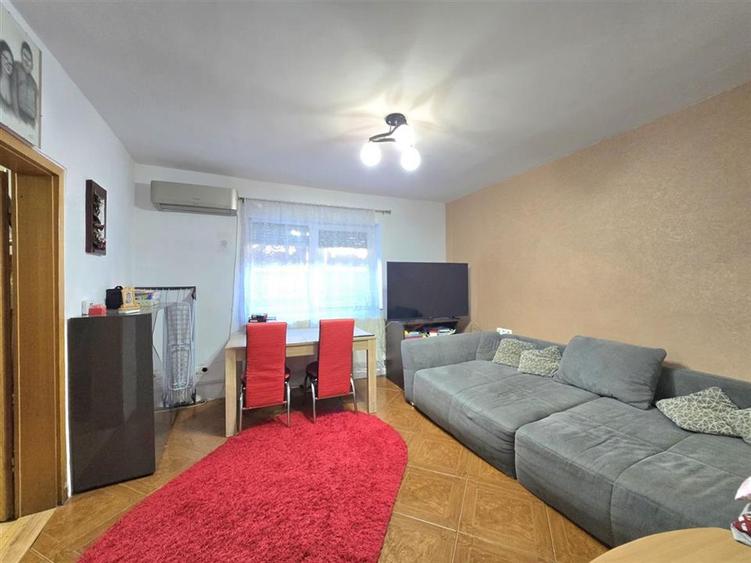 Casă individuală cu 4 camere cu Teren 549 Mp în Podgoria