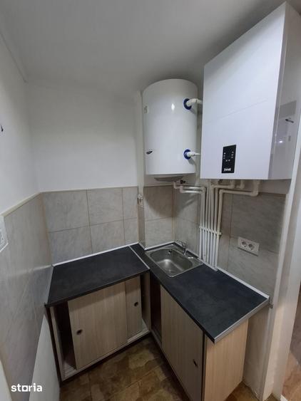 Garsoniera renovata zona Far - 5