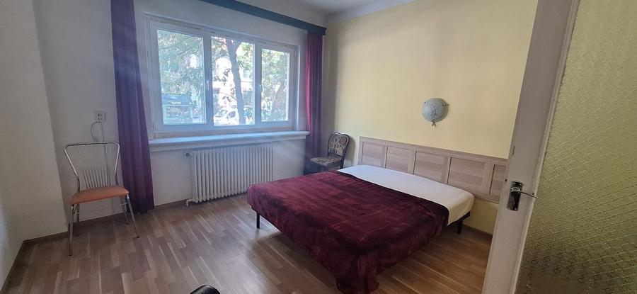 Apartament cu 4 camere decomandat în Universitate