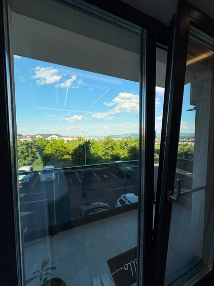 Apartament cu 3 camere decomandat în Galata