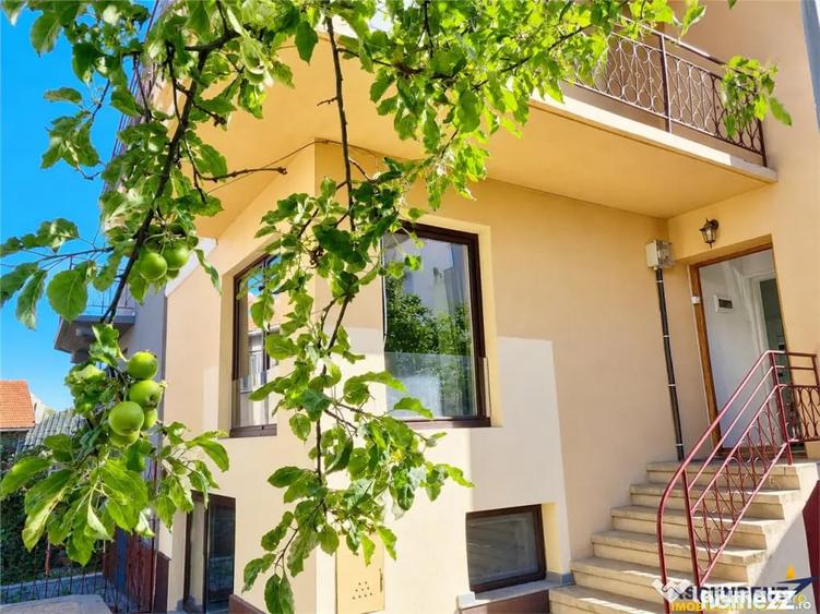 Casă cu 4 camere cu Teren 500 Mp în Centrul Istoric