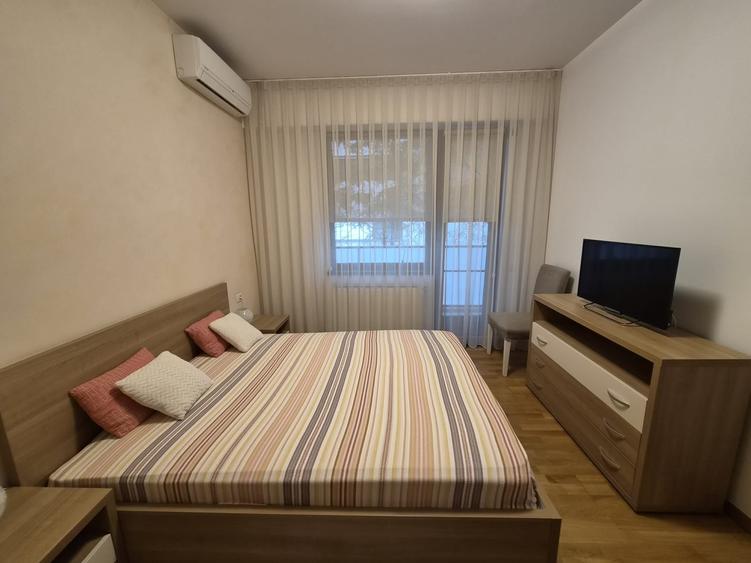 Apartament cu 3 camere decomandat în Iancu Nicolae