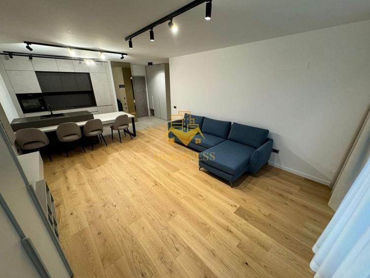 Apartament cu 2 camere semidecomandat, mobilat în Gheorgheni