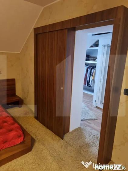 Casă cu 5 camere cu Teren 700 Mp în Central
