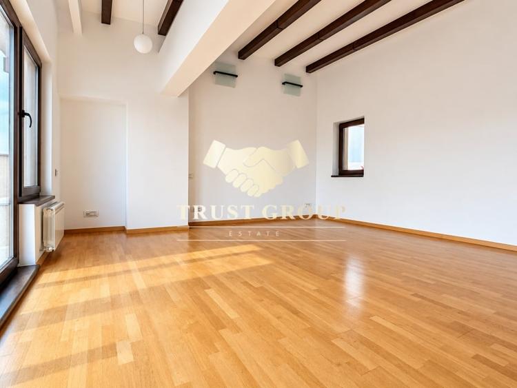 Apartament cu 3 camere decomandat, mobilat în Ultracentral
