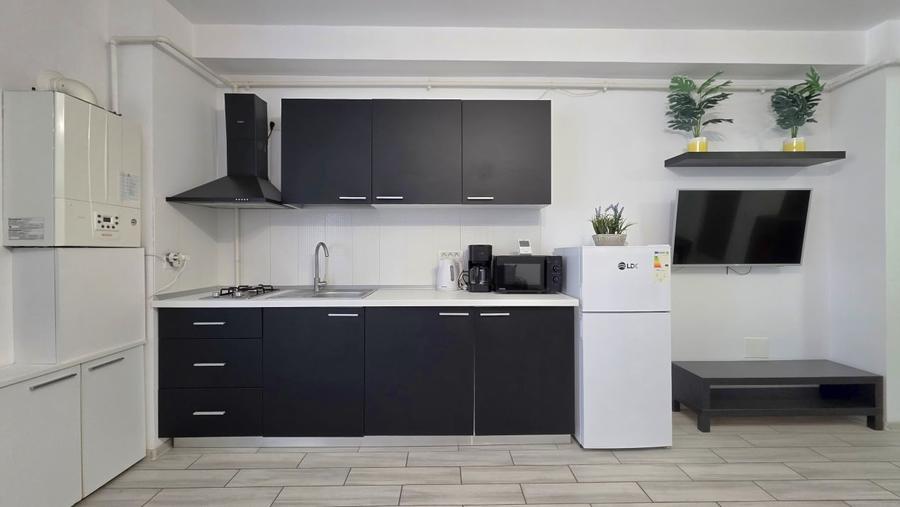 Apartament cu 2 camere nedecomandat, mobilat în Mamaia-Sat