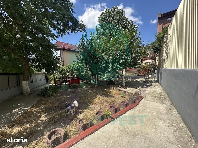 Casă cu Teren 792 Mp în Titan