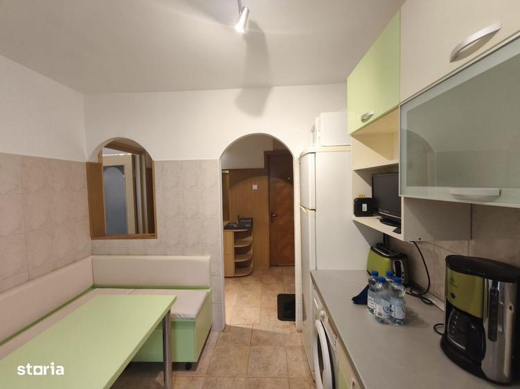 Apartament cu 2 camere semidecomandat, mobilat în Gării