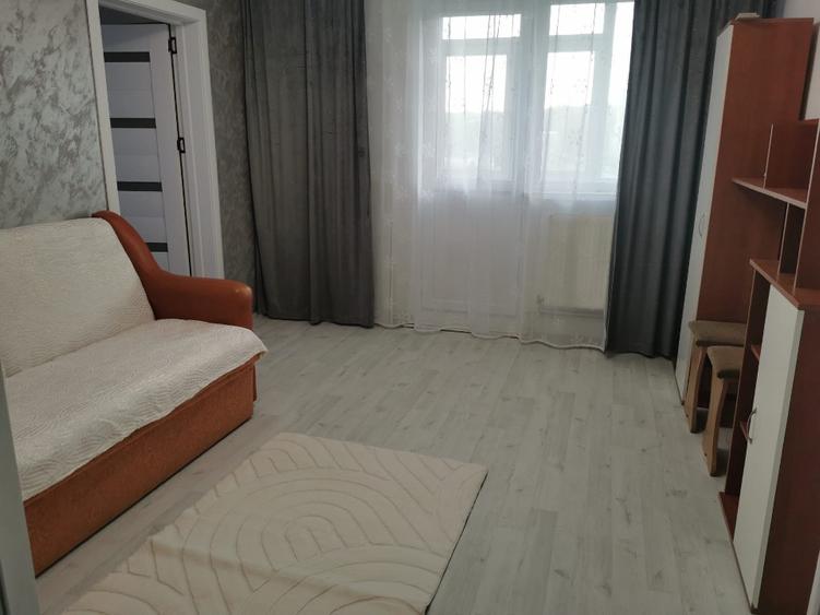 Apartament cu 2 camere semidecomandat în Mircea cel Bătrân