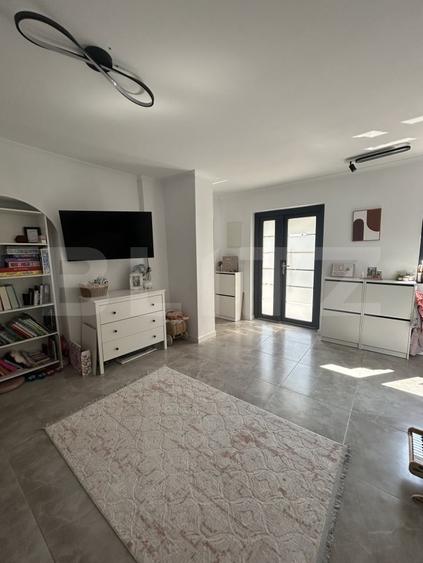 Casă individuală cu 2 camere cu Teren 194 Mp în Sud-Est