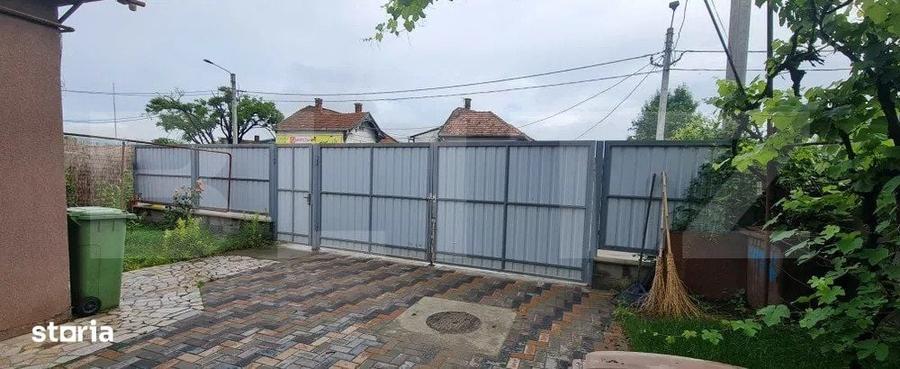 Casă cu 6 camere cu Teren 900 Mp în Someșeni