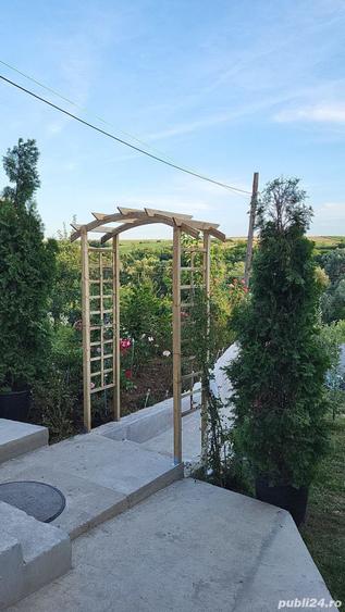Casă cu 5 camere cu Teren 5400 Mp în Băleasa