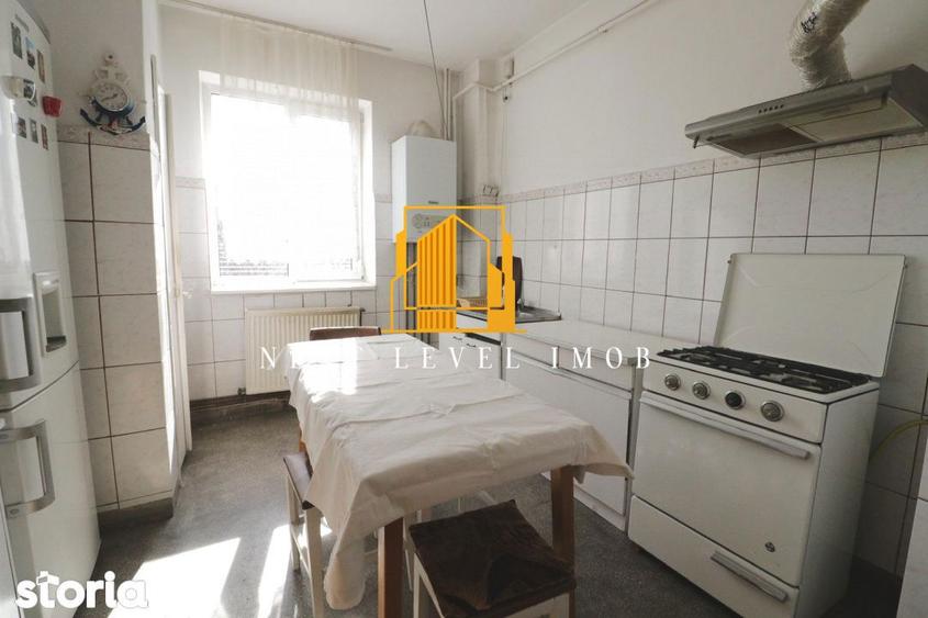 Apartament cu 3 camere în Moșoaia