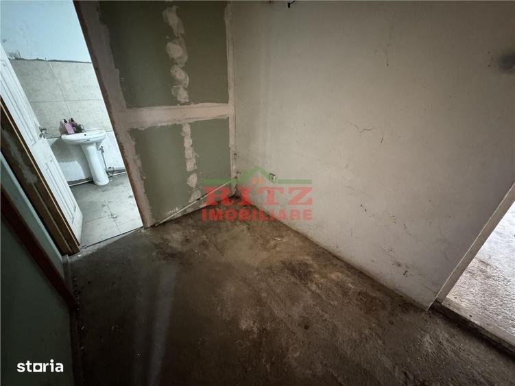 Spațiu comercial, de 97 mp, în Orașul de Jos