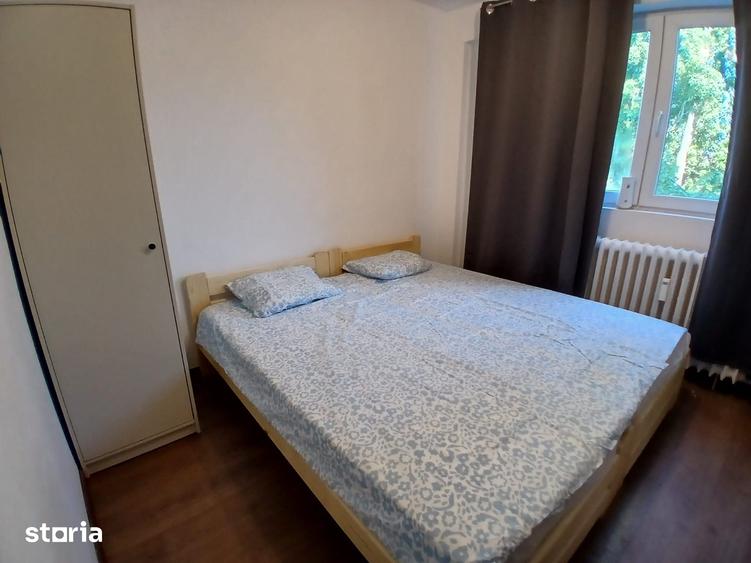 Apartament cu 2 camere decomandat în Drumul Taberei