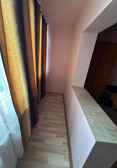 Garsonieră decomandată în Lipovei