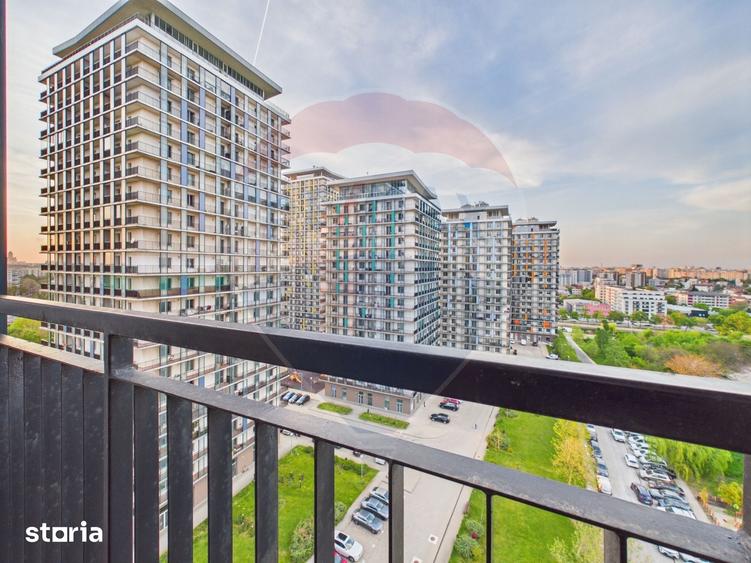 Apartament cu 4 camere decomandat în Văcăresti