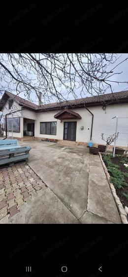 Casă cu 2 camere cu Teren 1600 Mp în Grivița