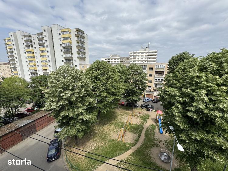 Apartament cu 2 camere în Micro 15
