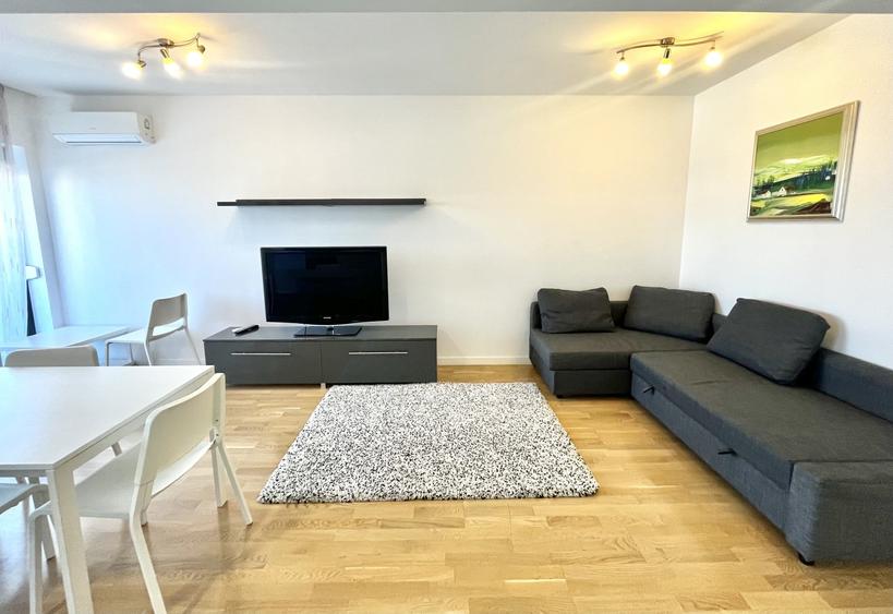 Apartament cu 2 camere semidecomandat în Domenii