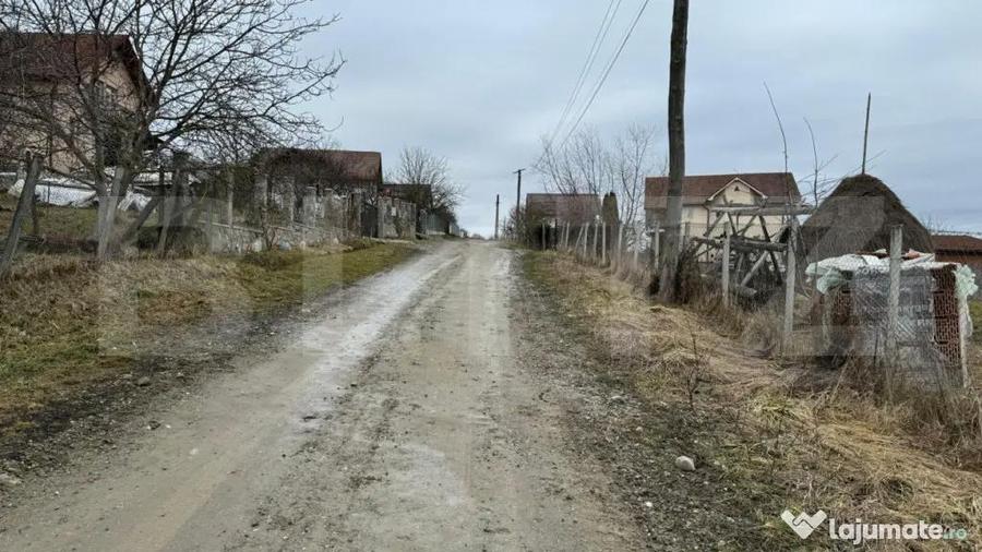 Teren intravilan de vanzare, 4.600 mp, zona Tarpiului din B - 1