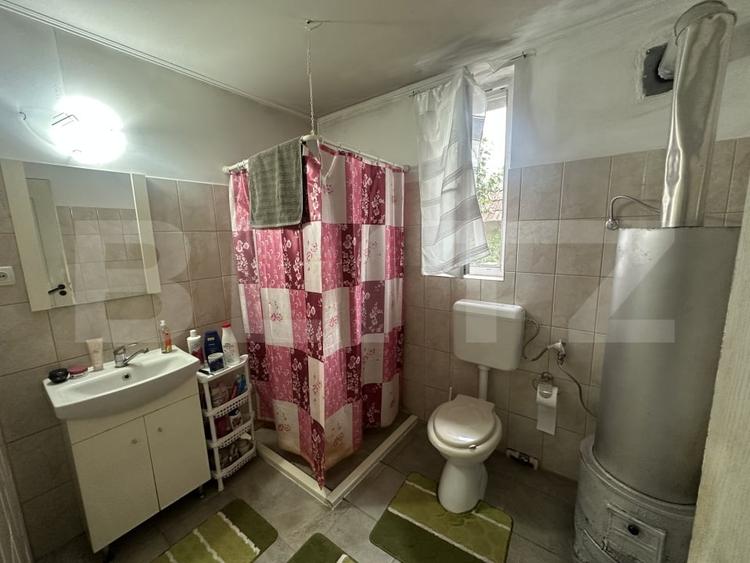 Casă individuală cu 3 camere cu Canalizare în Odoreu