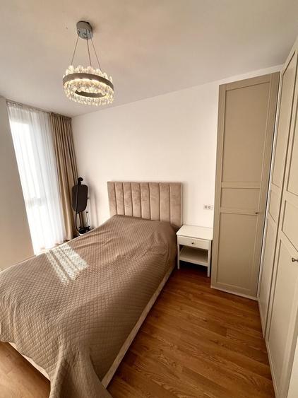 Apartament cu 2 camere decomandat în Exterior Vest