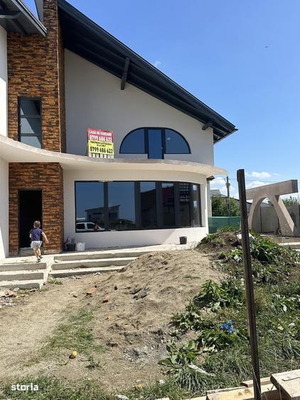 Casă cu 4 camere cu Teren 400 Mp în Bod