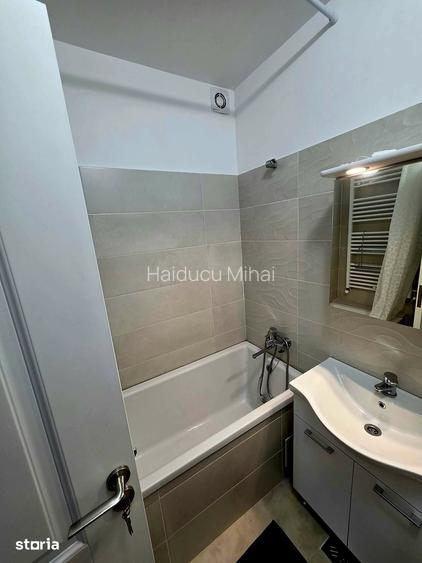 2 camere Prundu / Sala Polivalenta , mobilat / utilat / PARCARE