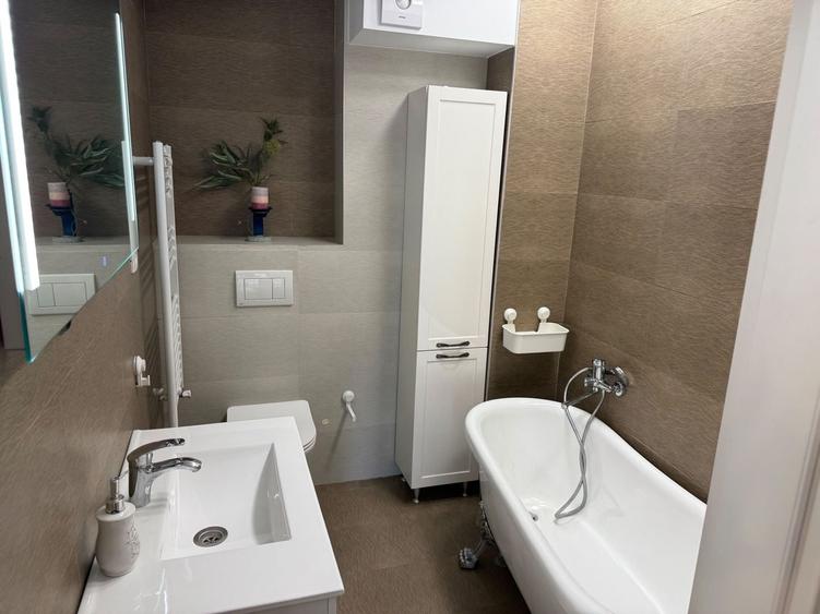 Apartament cu 3 camere în Herăstrău