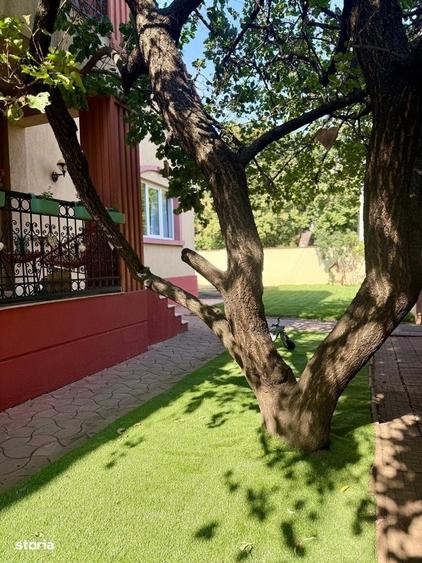 Casă cu 4 camere în Dămăroaia